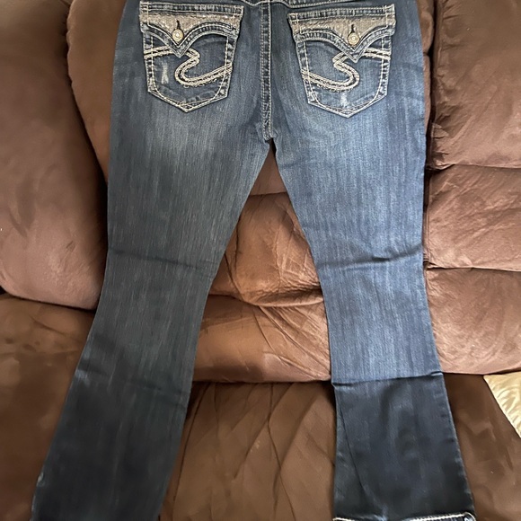 Silver jeans like new condition - Picture 2 of 3